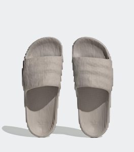 ADIDAS ADILETTE 22 LIGHT BROWN MEN SLIDE