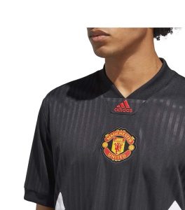 Manchester United FC Icon Retro Jersey up