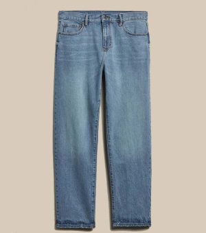 BANANA REPUBLIC STRAIGHT STANDARD JEAN