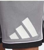 Adidas Basketball Badge of Sport Grey Short down
