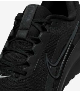 Nike Downshifter 13 Men's Multiple Widths Black Running Shoes side up