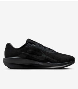 Nike Downshifter 13 Men's Multiple Widths Black Running Shoes